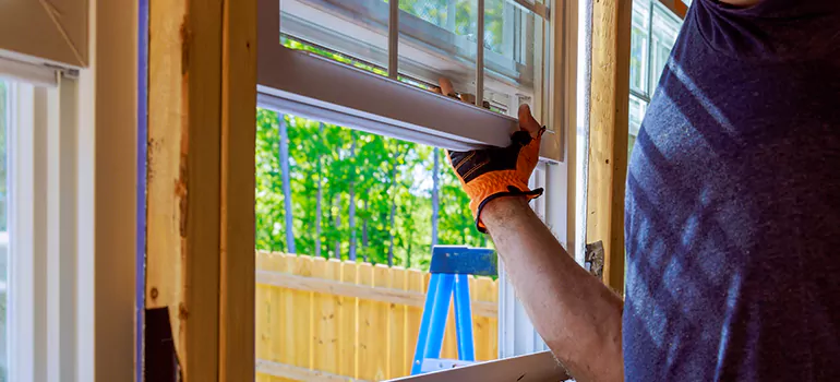 >Bay Window Curtain Rail Track in Cutler Bay, FL