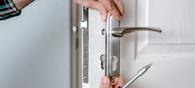 Front Door Knob Repair in Cutler Bay, FL