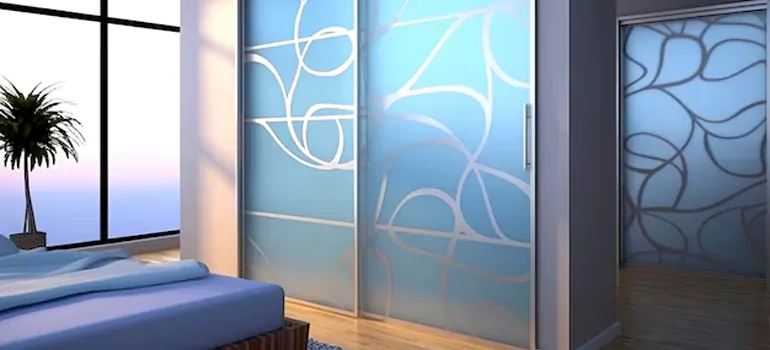 Frosting Glass Cabinet Doors in Cutler Bay, FL
